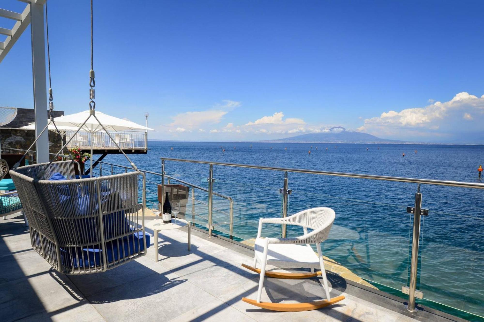My Exclusive Italy - Beachfront & Private Sea Access * Sorrente